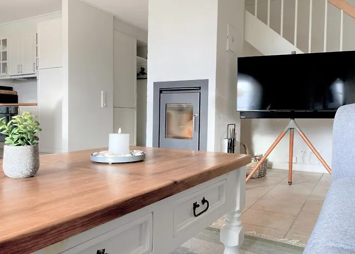Eike - 250m From The Sea By Interhome *